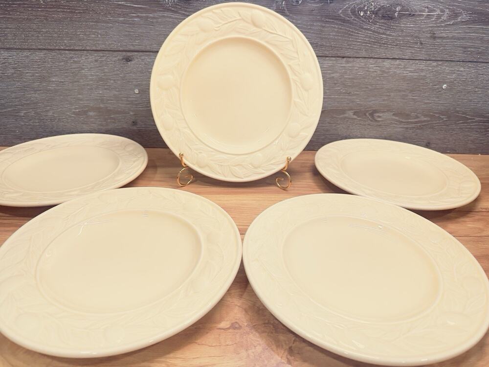 Bordallo Pinheiro Majolica Yellow 10.25”Dinner Plate With Olives & Leaves- 5 Pc